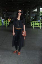 Esha Gupta snapped at airport  on 24th Aug 2015